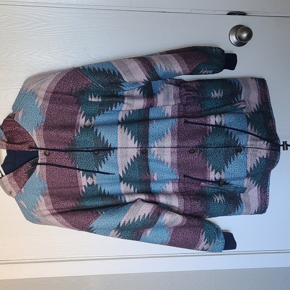 Karizma Vintage Aztec print reversible rain jacket. Size S